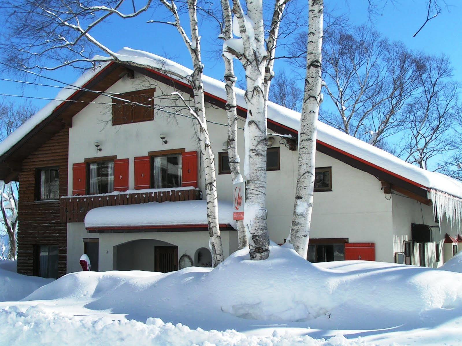 Madarao Elm Pension Iiyama Exterior foto